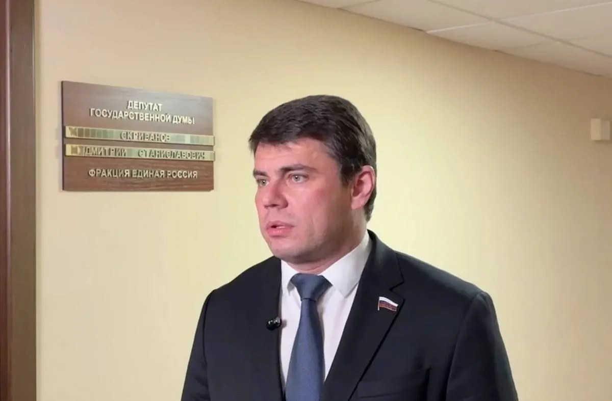 Глава комитета по информационной политике заявил, что зарубежная компания Apple утратила репутацию и используется в информационном противостоянии, реагируя на российские цифровые успехи.