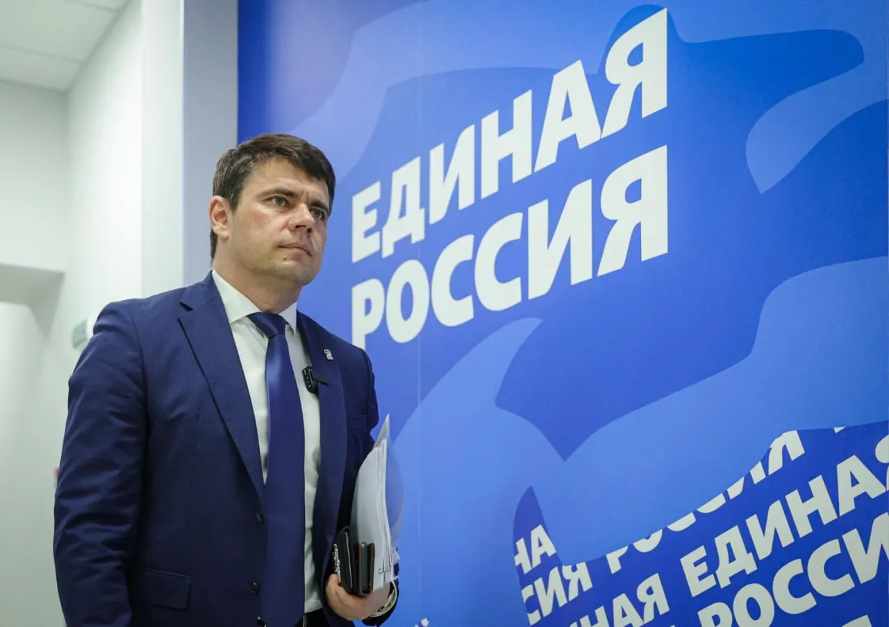 Депутат Госдумы объяснил штрафы за распространение недостоверной информации на фоне технического сбоя онлайн‑энциклопедии.